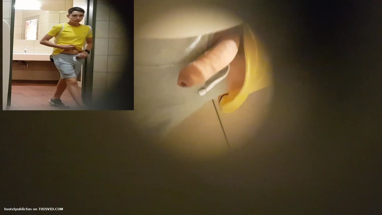 _caught piss in public toilet - ThisVid.com