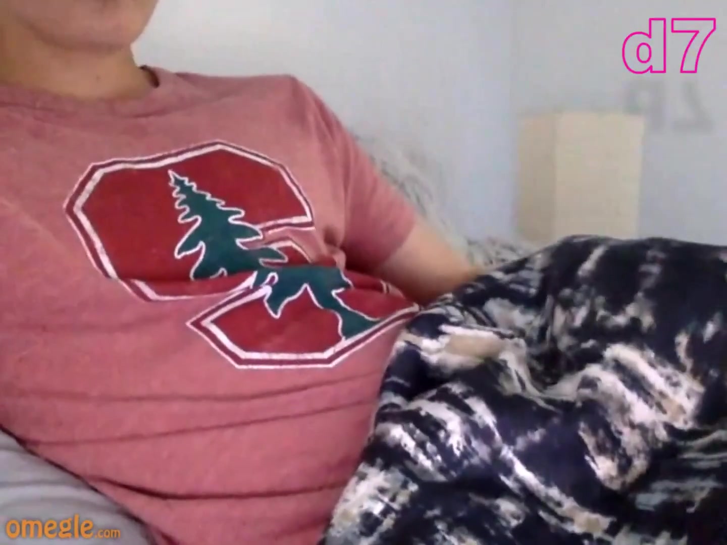 Blond in red pink shirt wank