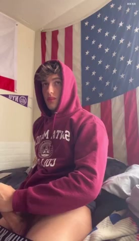 Californian college boy wanks and shows ass - You Like Boys -...