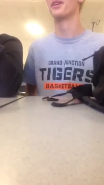 Stud slaps his dick on lunchtable
